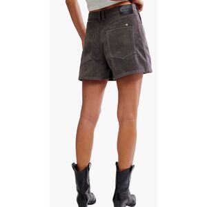 Free People Tippi Vegan Suede Short in Dark Grey Size 25 Pristine Condition